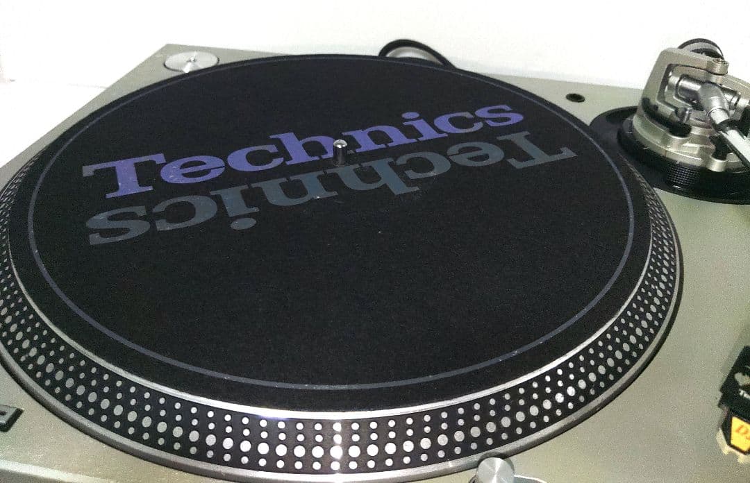 Technics SL-1200MK5　ターンテーブル 名機　DJ機材