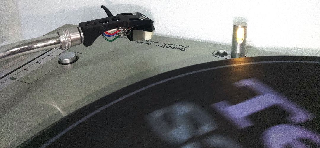 Technics SL-1200MK5　ターンテーブル 名機　DJ機材