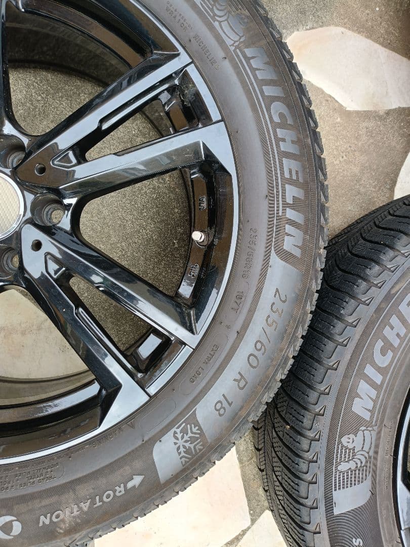 ベンツ GLC X253 スタッドレスホイールセット 235/60 R18値下げ