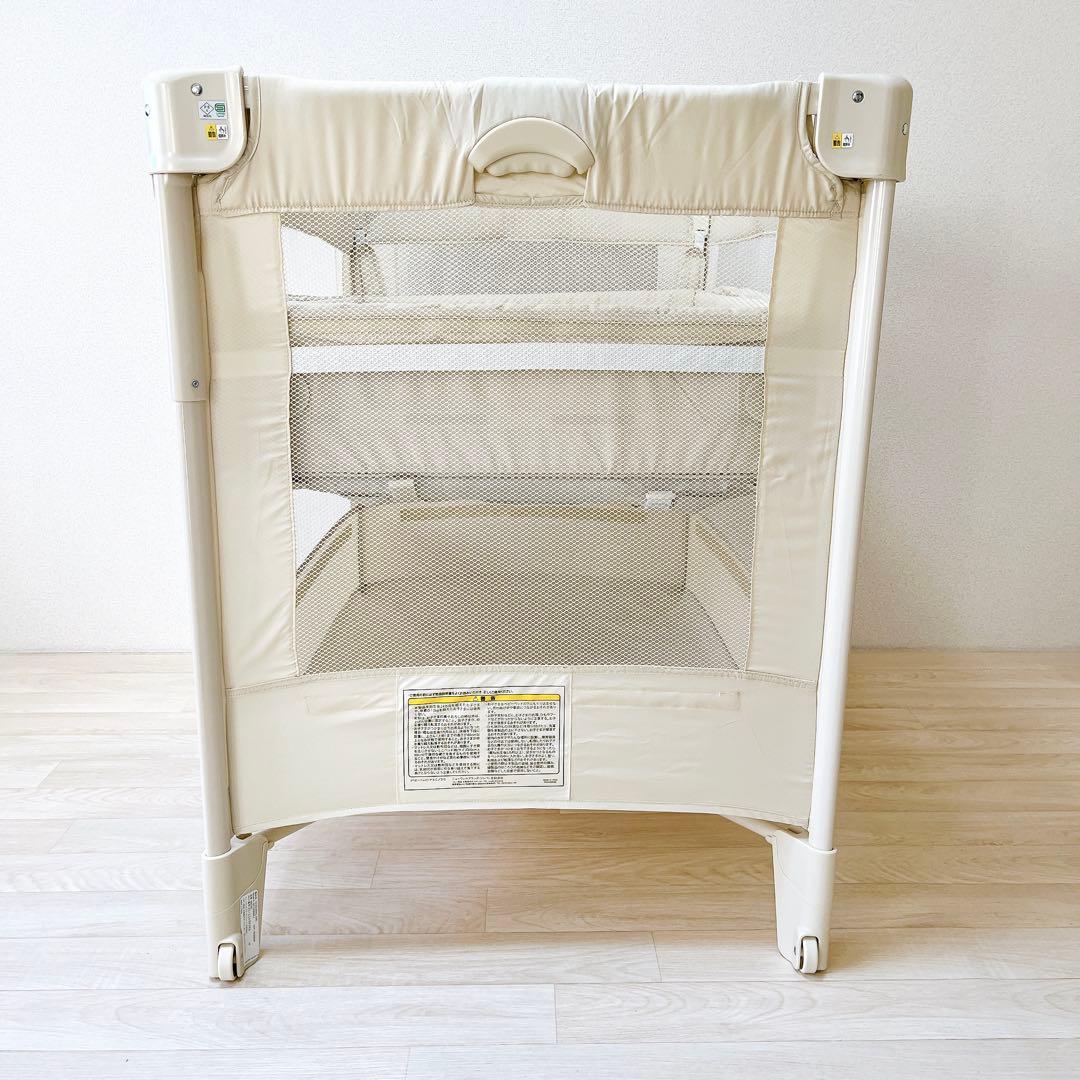 【美品】Aprica アップリカ ココネルエアー　ホワイト　ベビーベッド