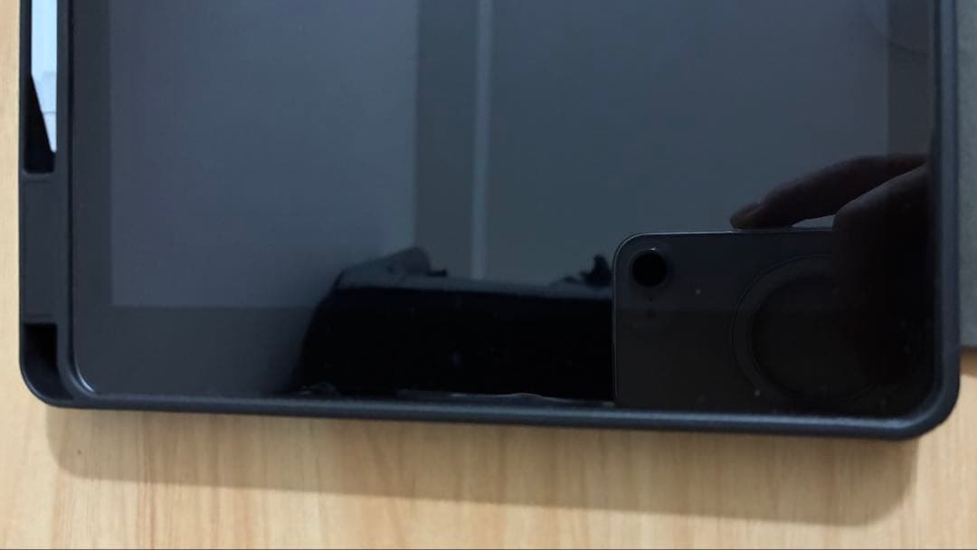 iPad 第九世代　グレー