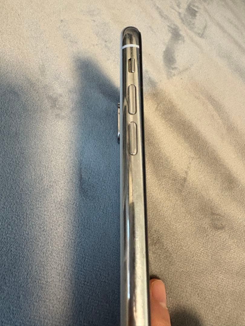 美品 iPhoneX 256GB シルバー SIMフリー