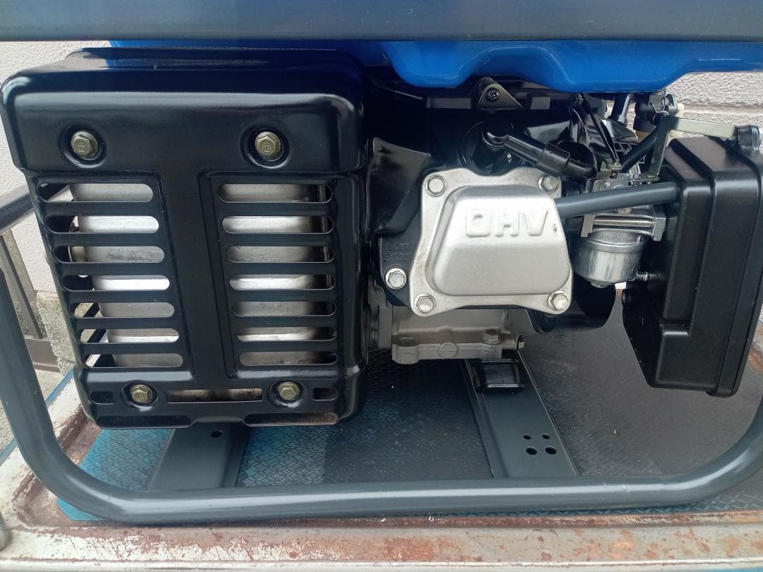 美品　YAMAHA　ヤマハ　エンジン発電機　EF23H