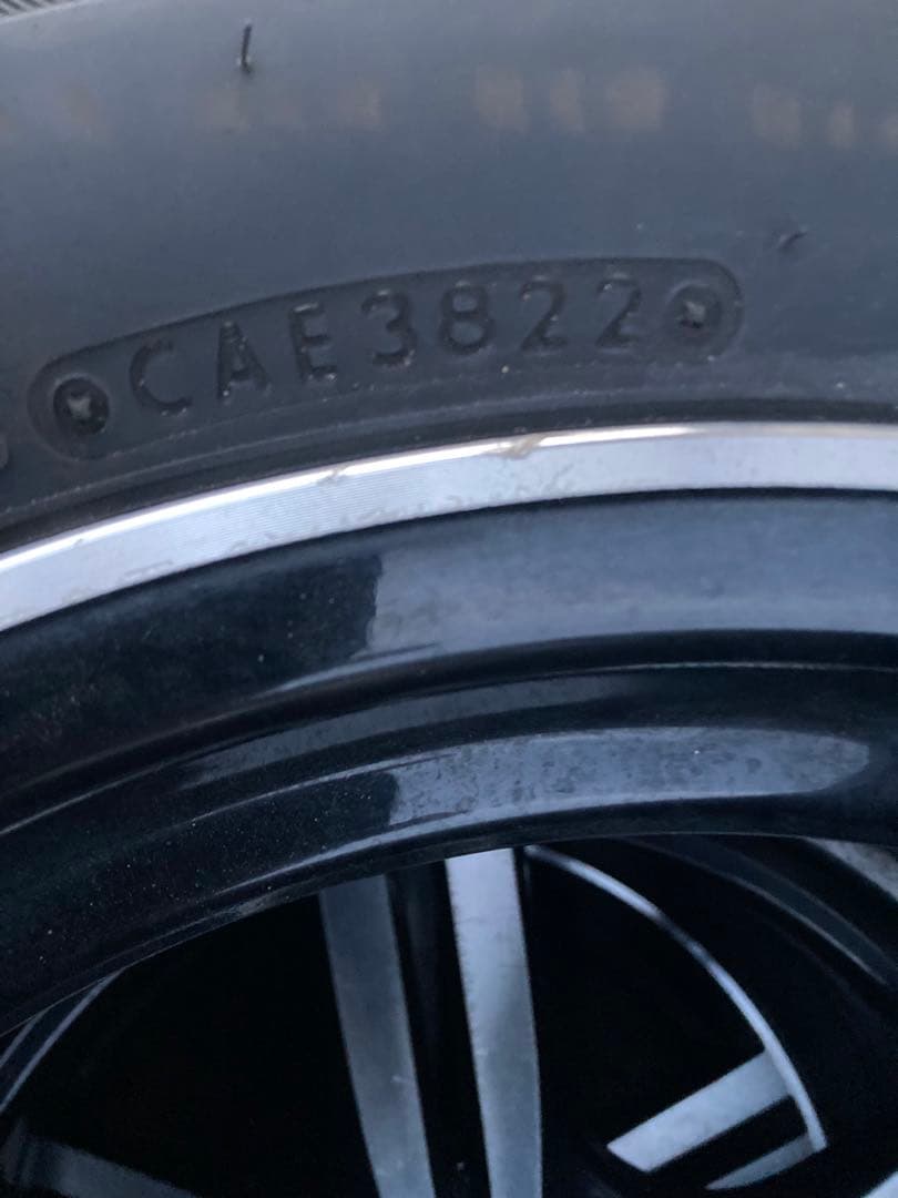 スタッドレスタイヤホィールセット215/65R16