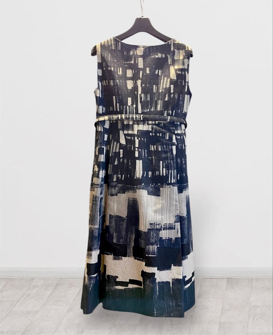 マックスマーラ ワンピース　ベルト 付き