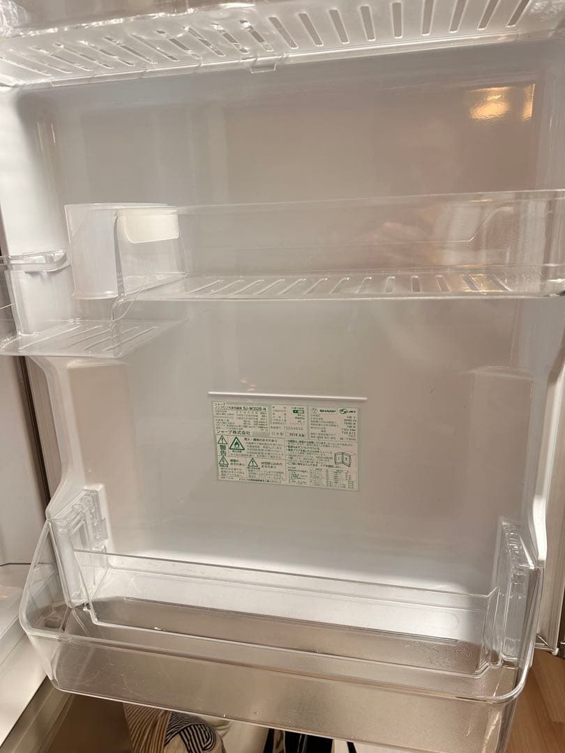 シルバー両開き　冷蔵庫 透明棚 LED照明付き　極美品