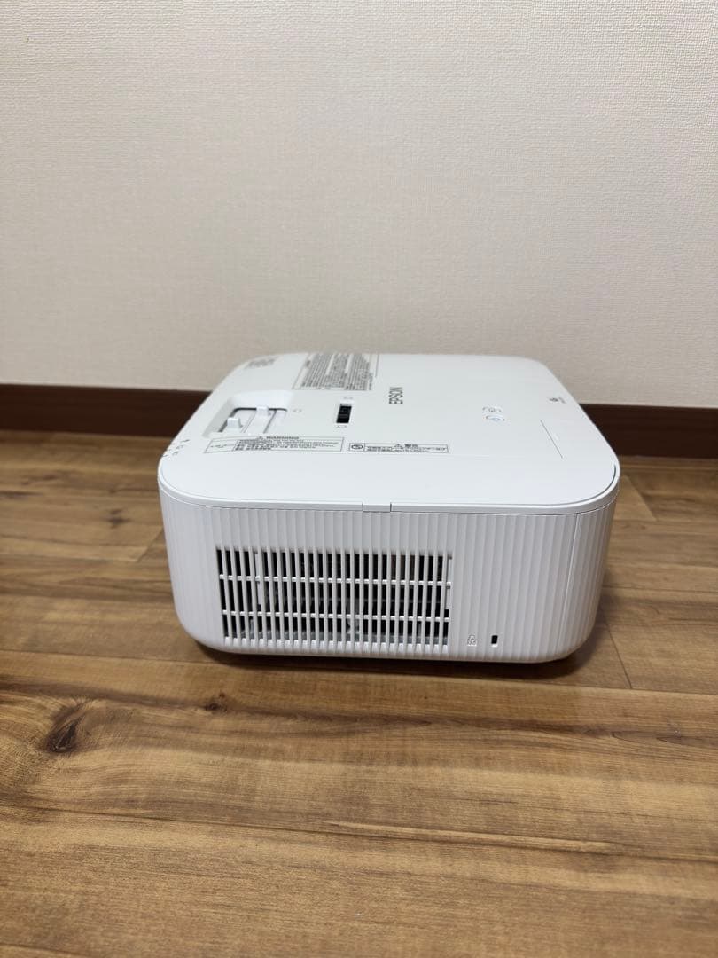 EPSON 4K HDR プロジェクター本体 EH-TW6250