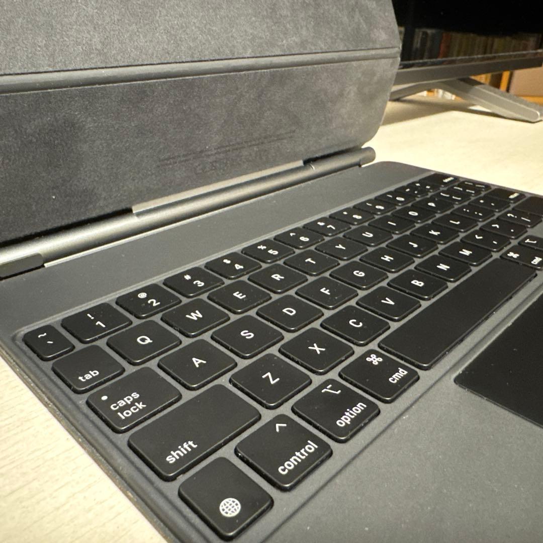 iPad本体 iPad Pro + Magic Keyboard + Apple Pencil