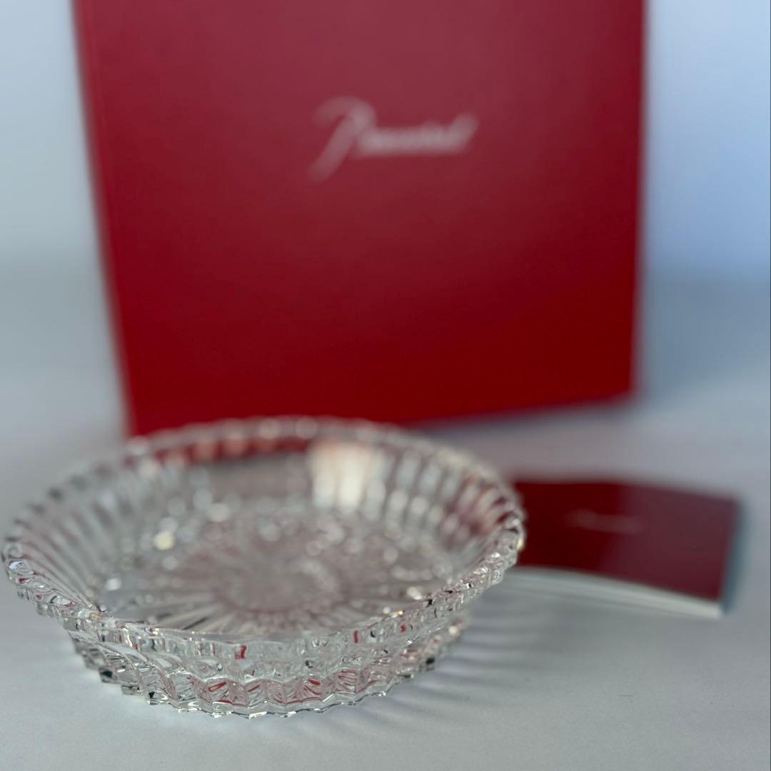 【未使用】Baccarat ミルニュイ プレート 13cm 高級感あり