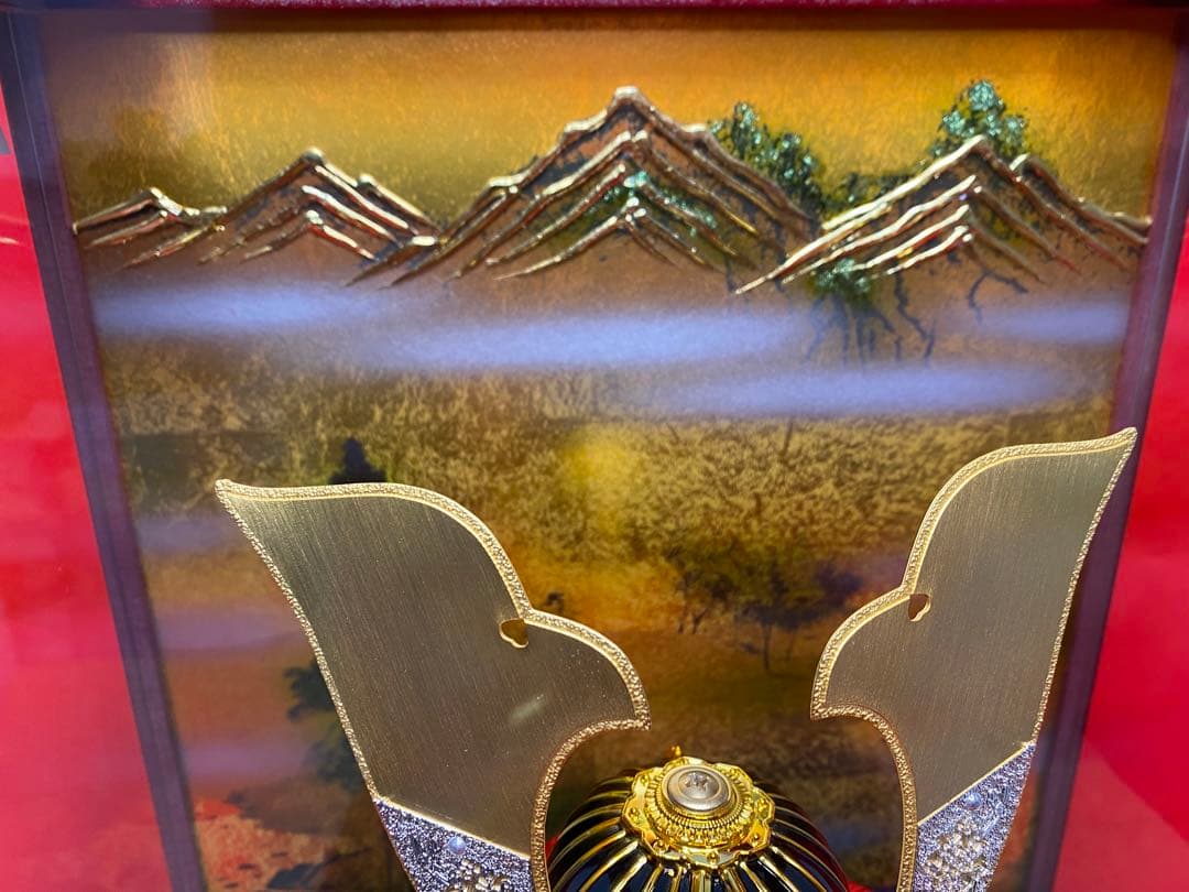 東京久月　五月人形　家紋付き兜飾りアクリルケース入・コンパクトサイズ