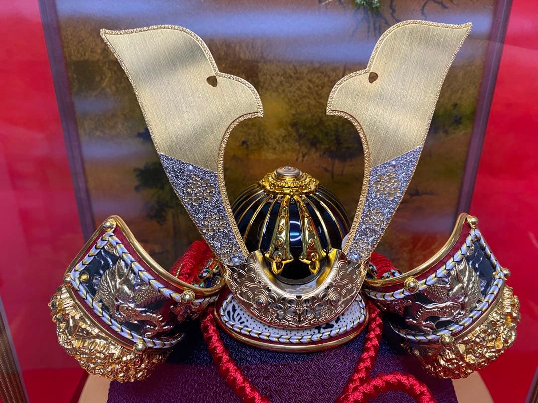 東京久月　五月人形　家紋付き兜飾りアクリルケース入・コンパクトサイズ