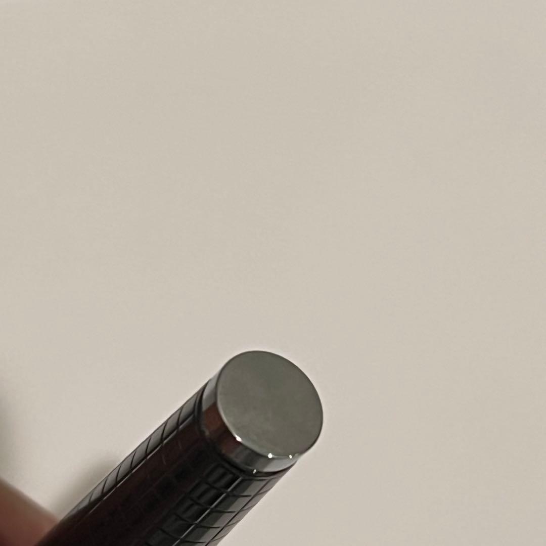 ほぼ未使用　パーカー　PARKER F 万年筆　シルバーケース付き　動作確認済み