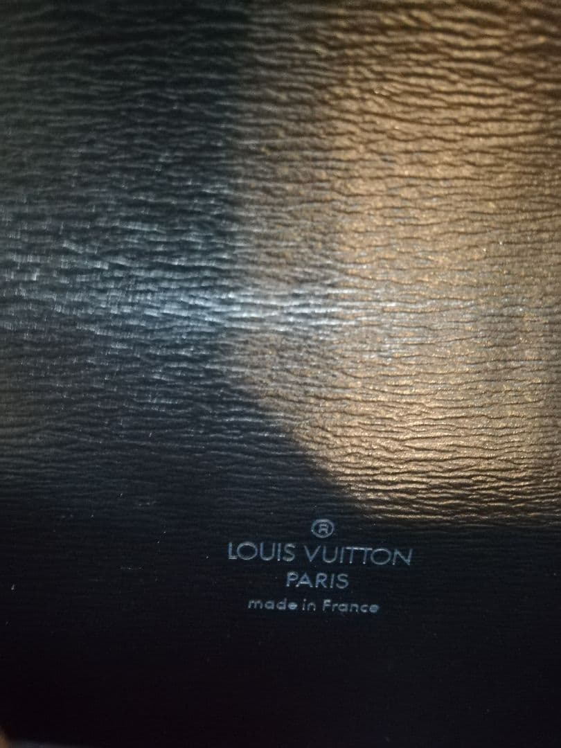 ルイ ヴィトン Louis Vuitton エピ ティルシット　ノワール