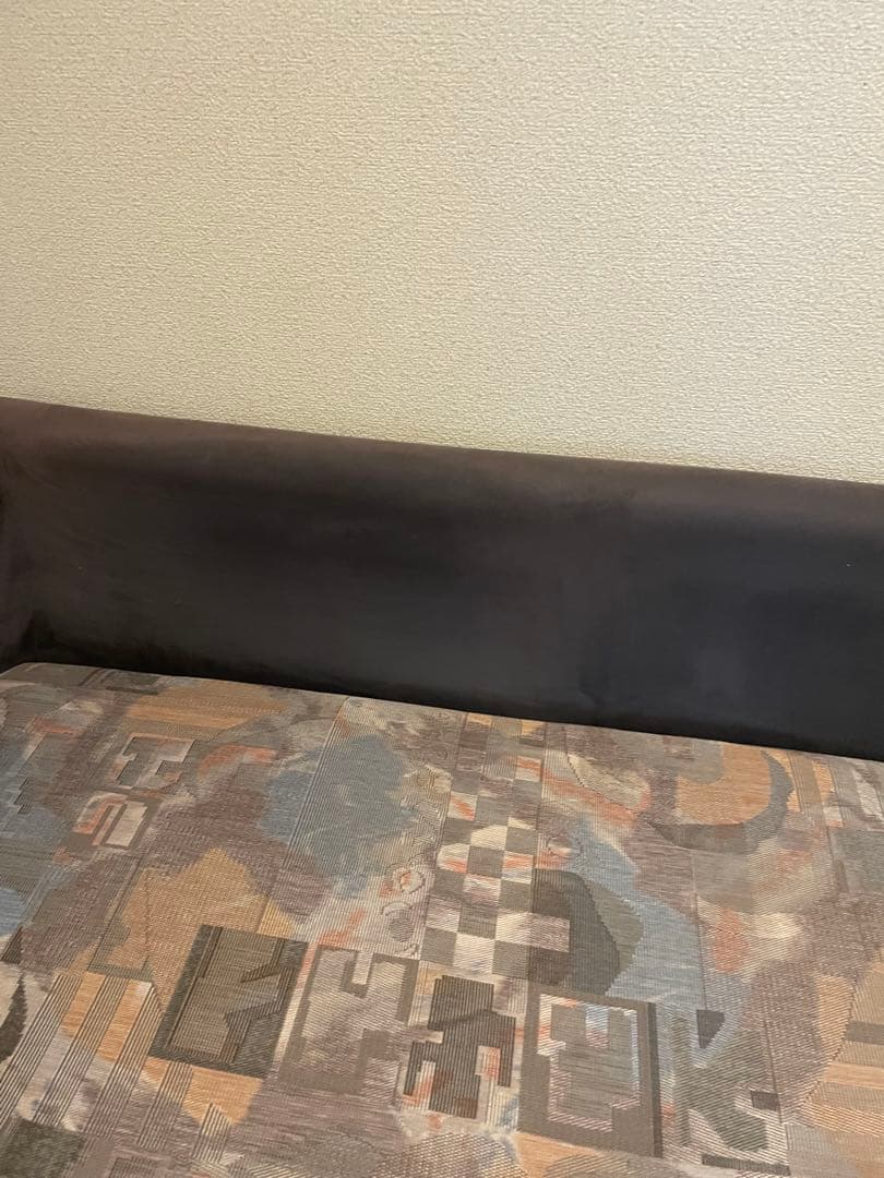 引き取り限定！ 抽象パターン ファブリック 2人掛けソファ