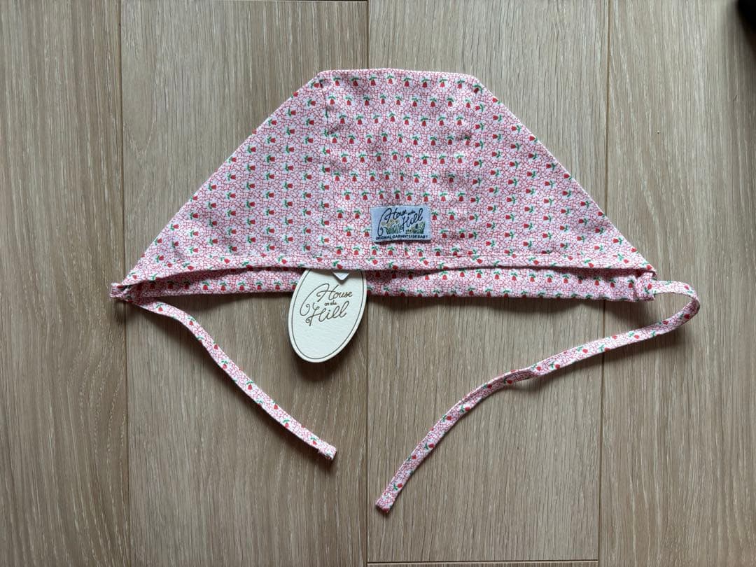 House on the hill チューリップ柄　ロンパース＆ボンネットセット