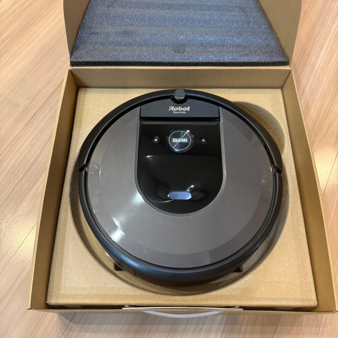 ルンバ i7+ 本体 iRobot ロボット掃除機 自動ゴミ収集機付き