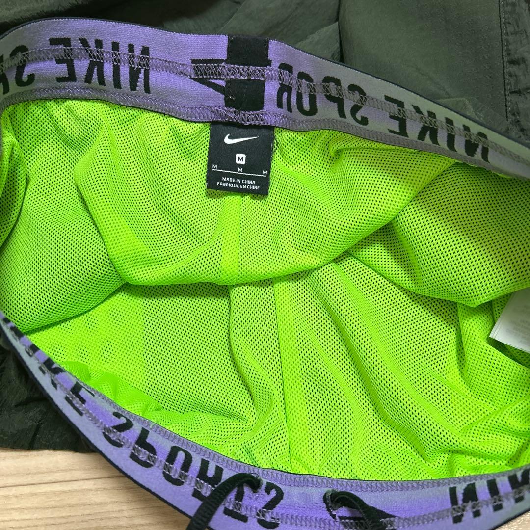 ほぼ未使用 ナイキ NSW ウインドブレーカー 上下 セットアップ 上XL 下M