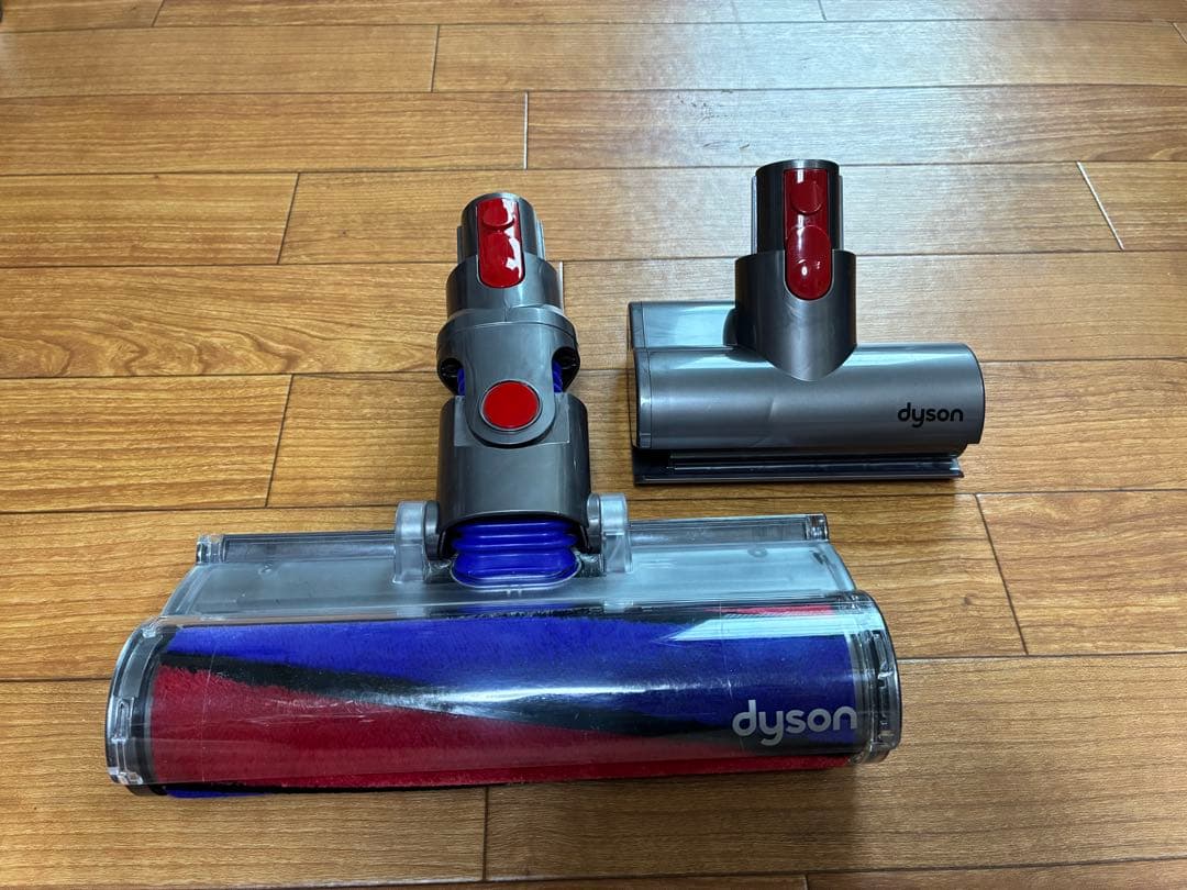 【美品】ダイソン dyson V7 fluffy 【新品】バッテリー36分