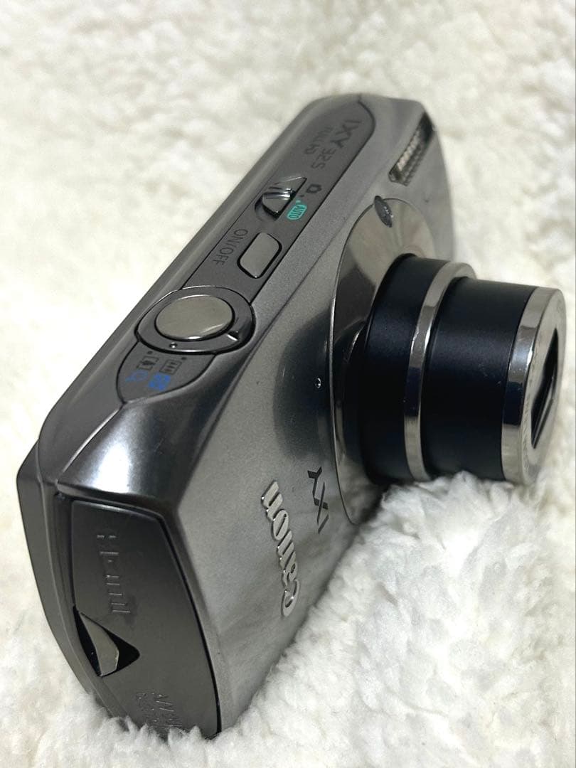 美品　キャノン　Canon IXY 32S コンパクトデジタルカメラ　シルバー