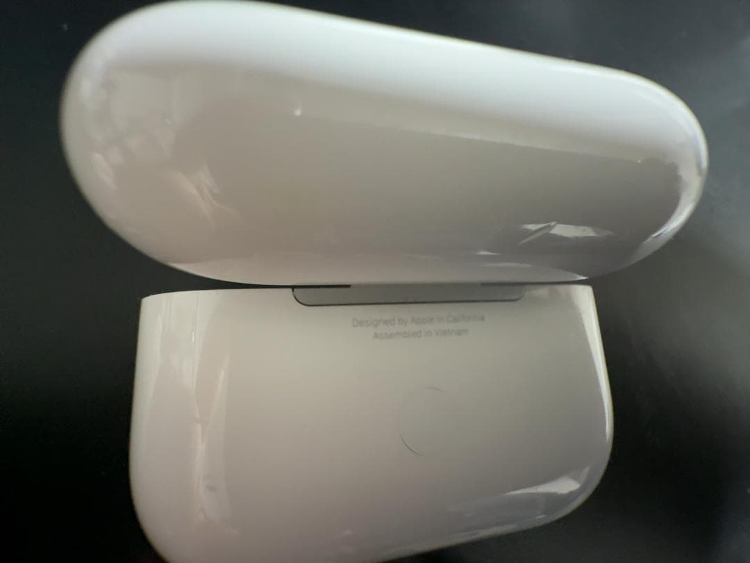 【Apple】AirPods Pro（第2世代）（USB-C） MTJV3J/A