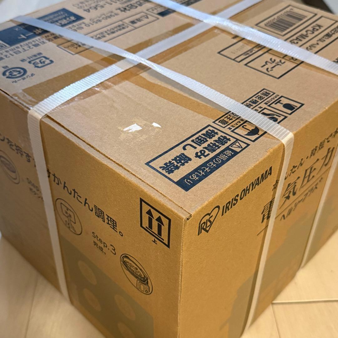 【未開封】電気圧力鍋 KPC-MA3-H グレー