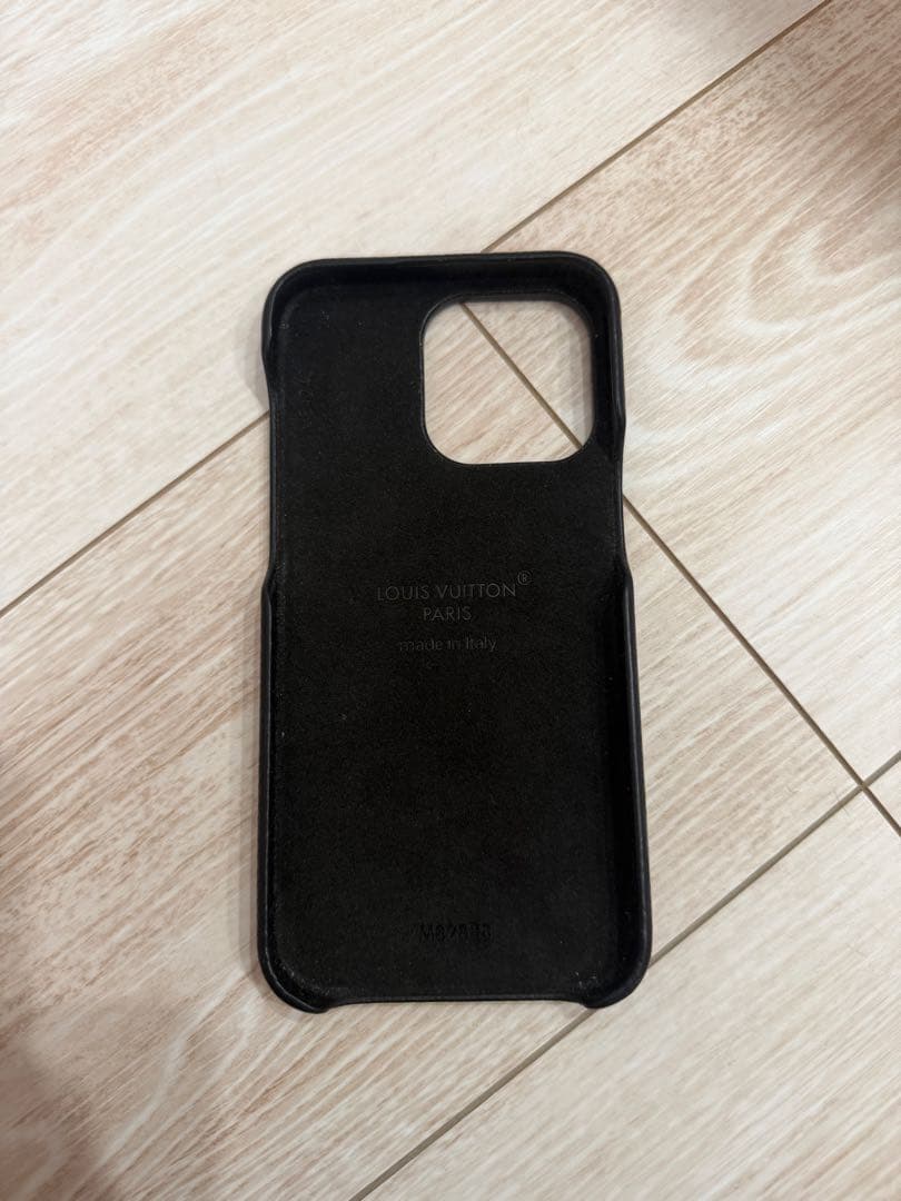 ルイヴィトン iPhone15promax ケース M82888