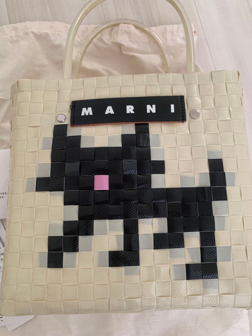 【no】MARNI アニマルバスケット ブラックキャット