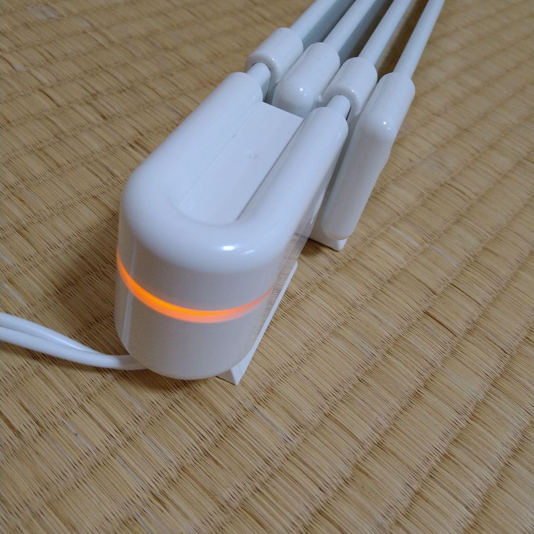 ウインドーラジエーター　窓用ヒーター　伸縮タイプ　120〜190cm　白