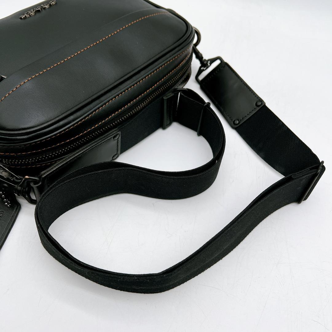 極美品 COACH グラハム クロスボディ ショルダーバッグ レザー f503