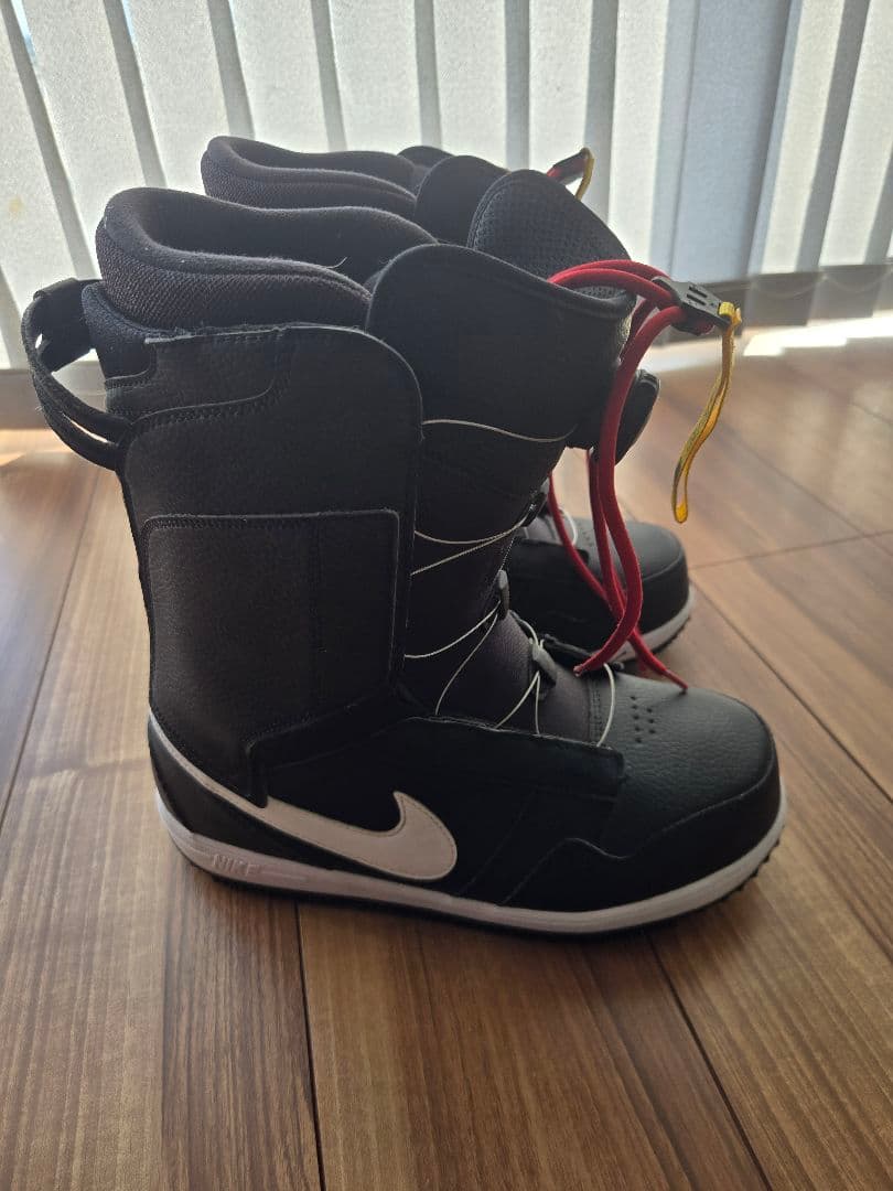 Nike スノーボードブーツVAPEN BOA