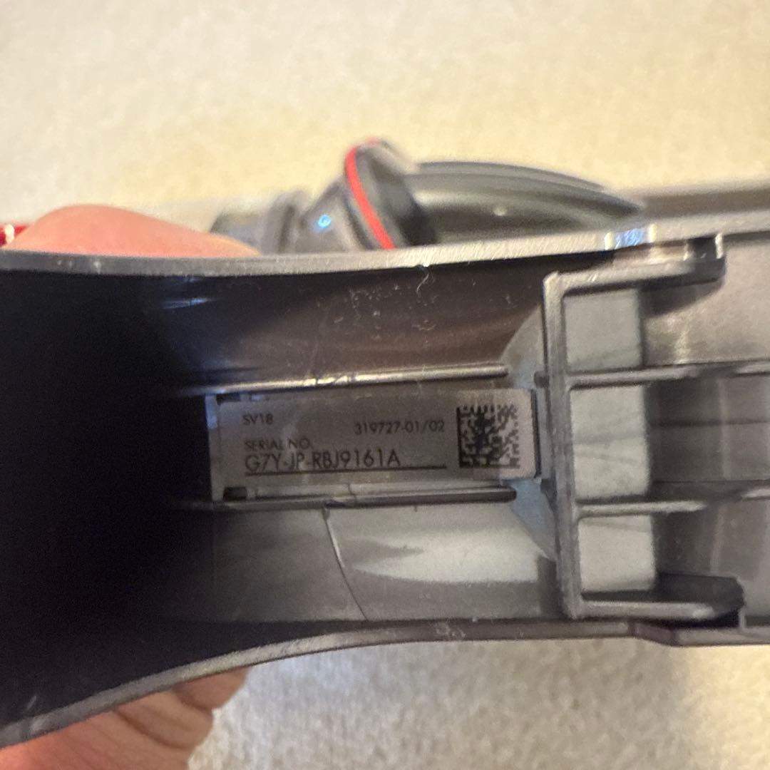 ダイソン　sv18 送料込み　　バッテリーは一個のみ付属