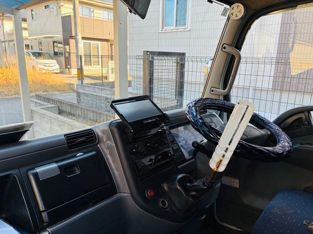 三菱ふそうキャンター トラック