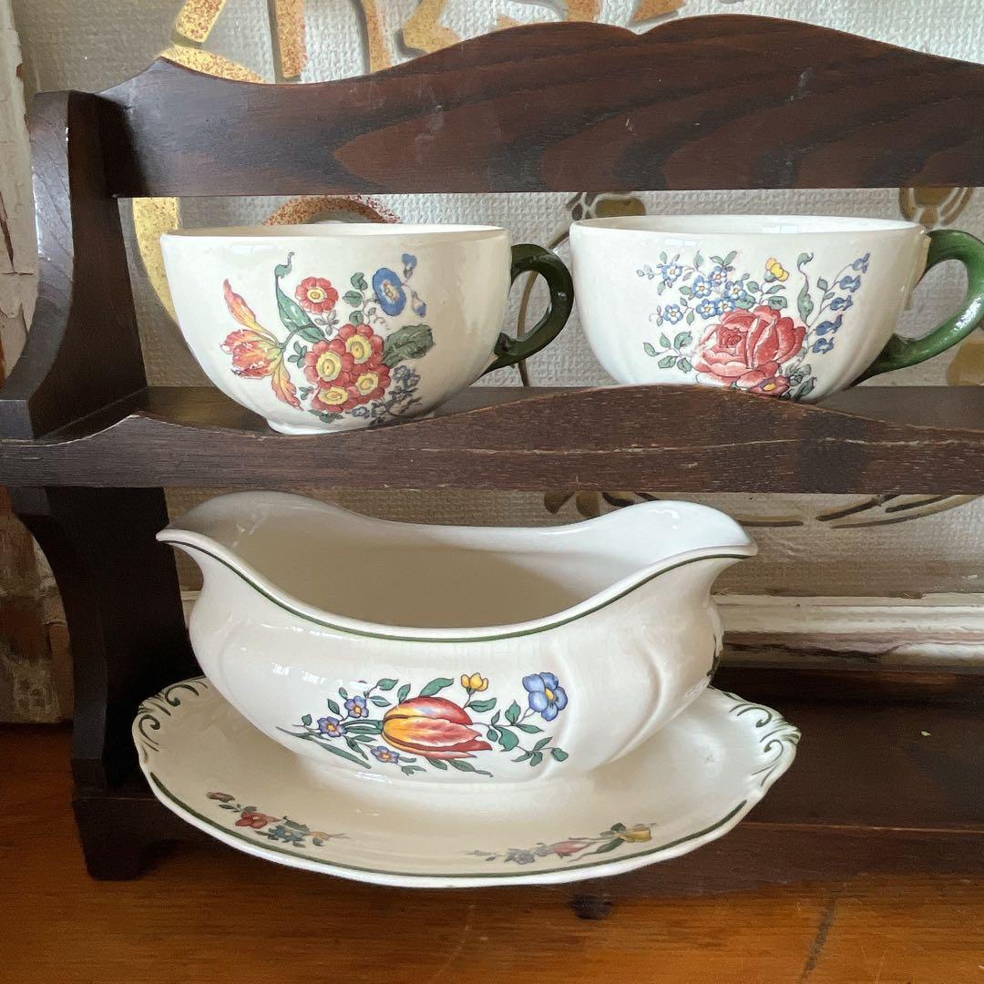 ビレロイボッホ　ストラスブールの花柄ソーシエール