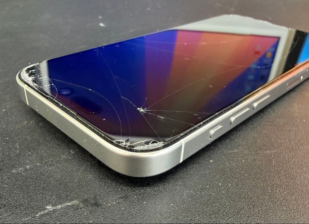 iPhone15 pro 256GB ホワイト （SIMフリー）