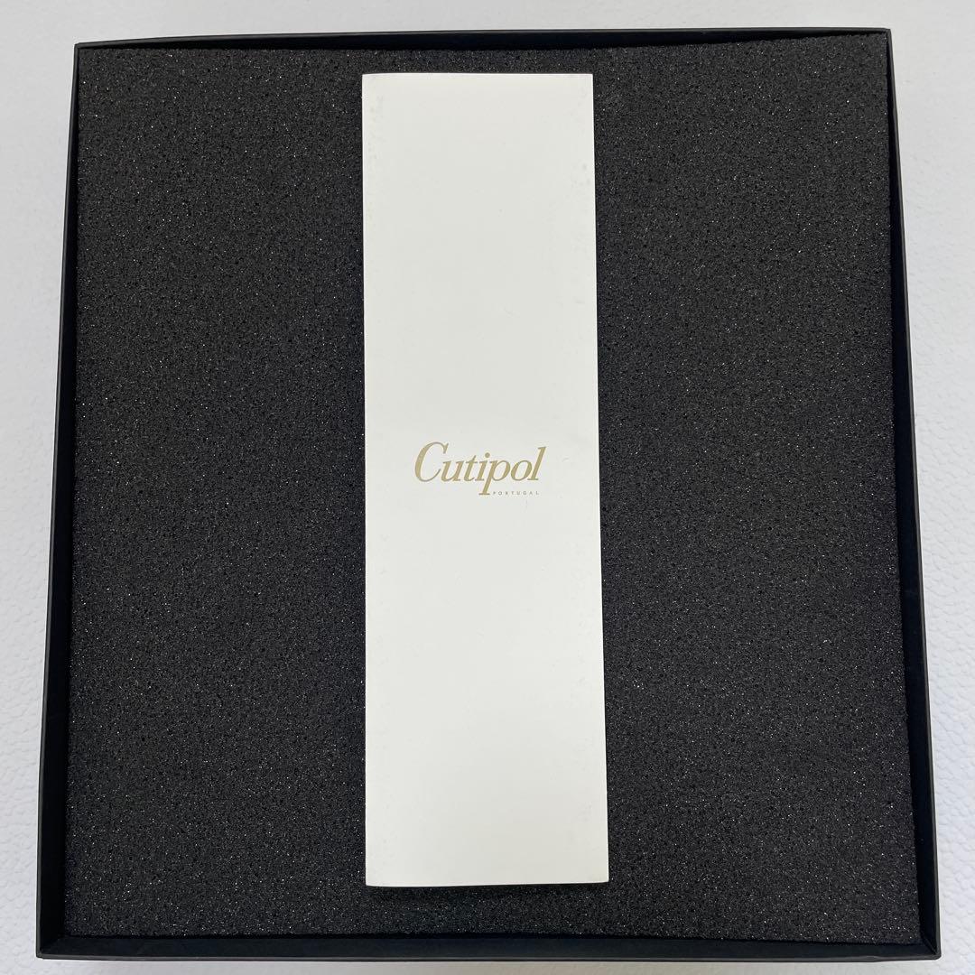 Cutipol 箱付き　美品
