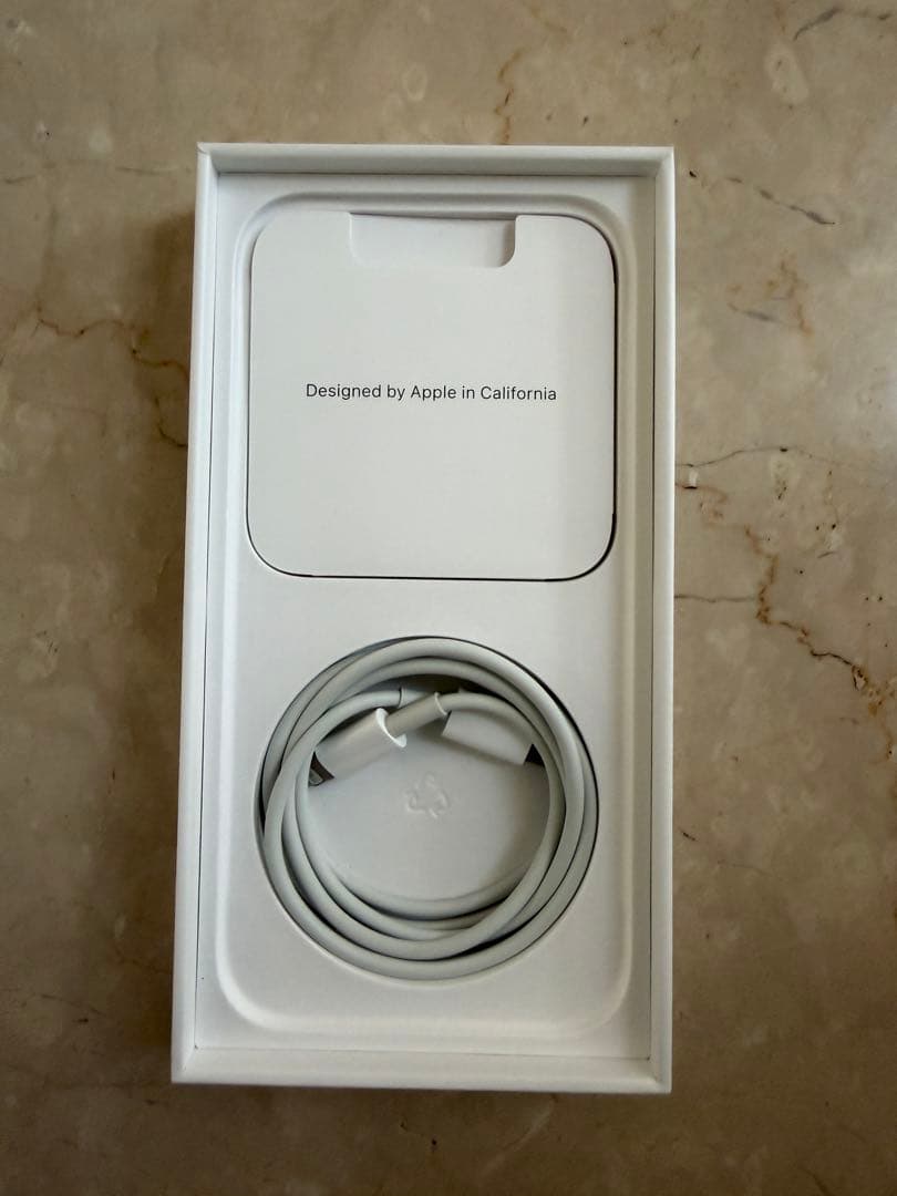 Apple iPhone 14 Pro 128GB シルバー SIMフリー