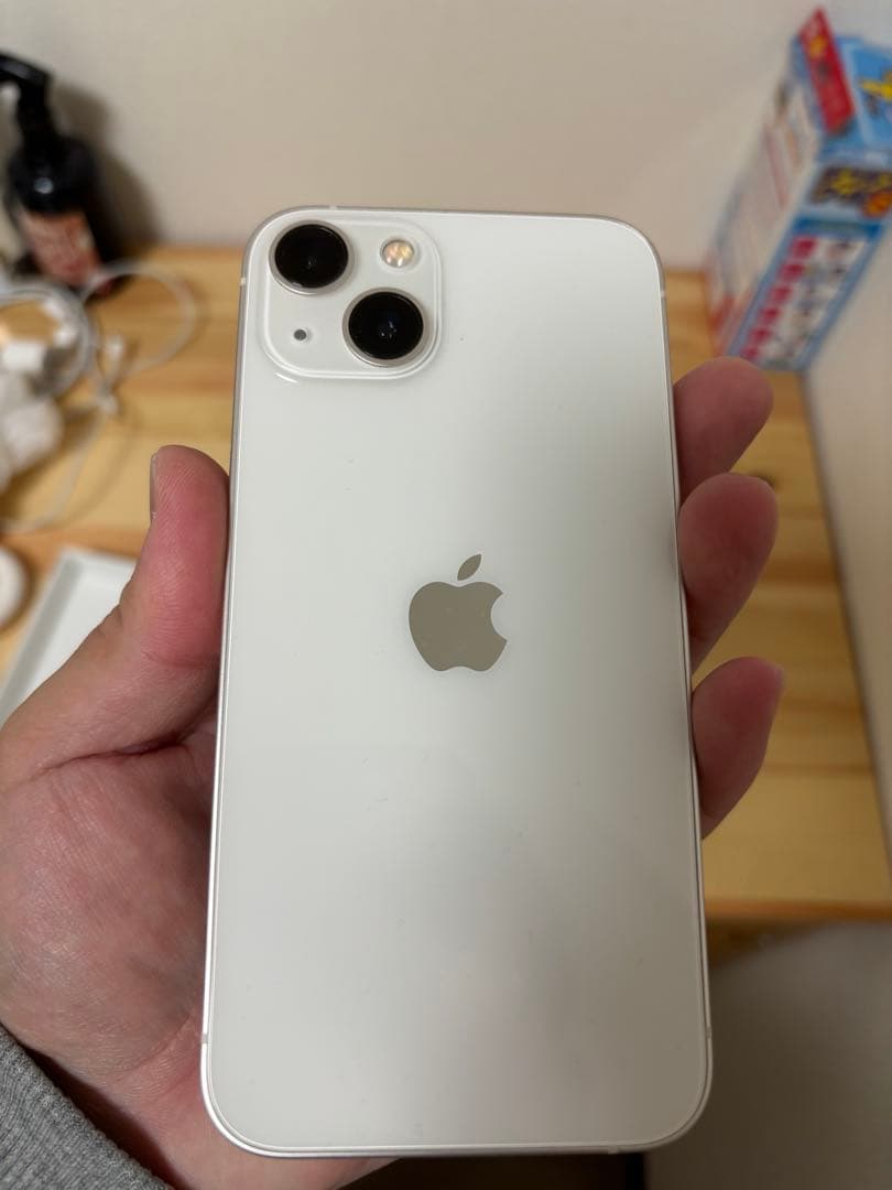 iPhone13 128GB スターライト　SIMフリー　箱・ケーブル付　美品