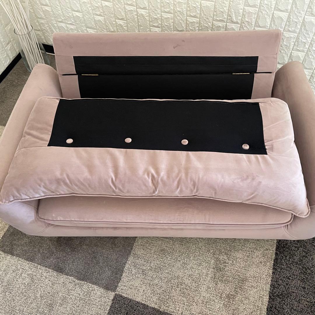 東京23区配送無料✨ニトリ　2人掛けソファ　ベロア素材　ピンク系　美品