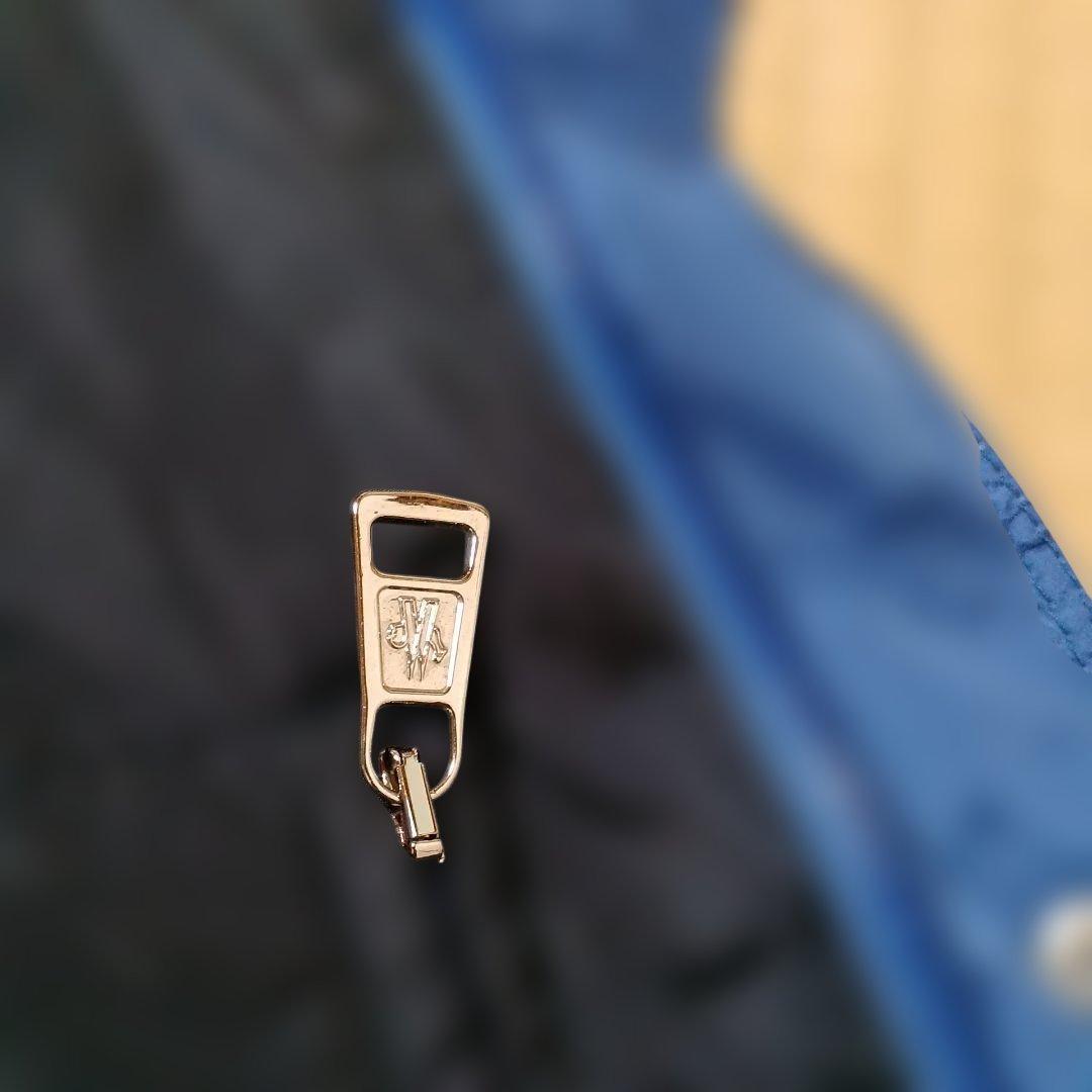 MONCLER 青 ダウンベストS(サイズ2)