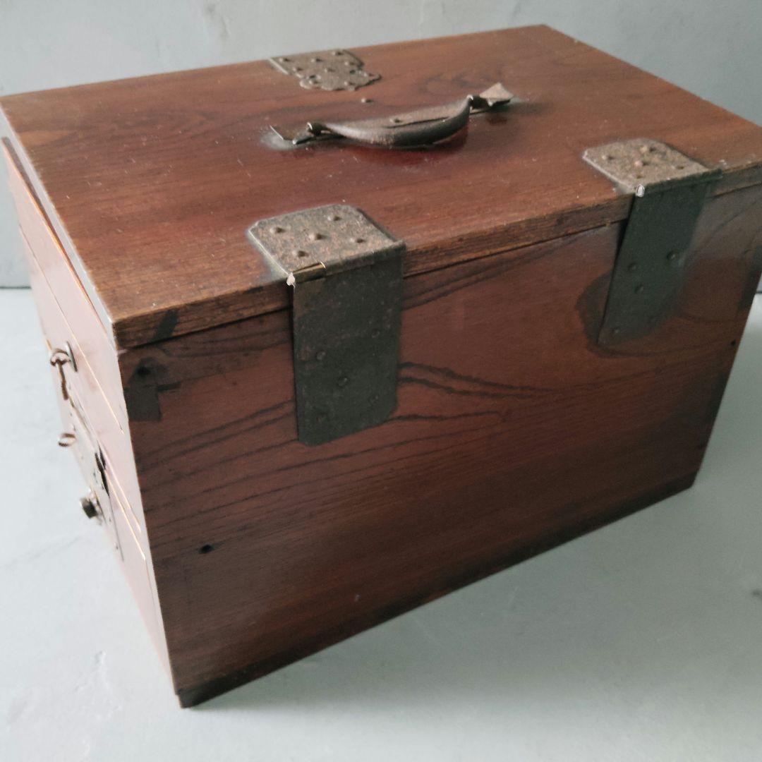 銭箱　木箱　内容物そのままに　時代もの　骨董　古家具　古道具　アンティーク