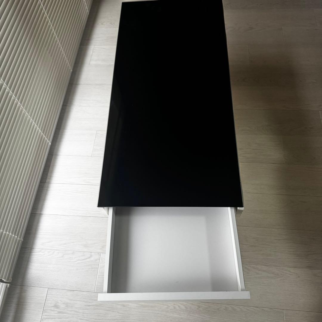 鏡面 白と黒の波模様センターテーブル カフェ ローテーブル