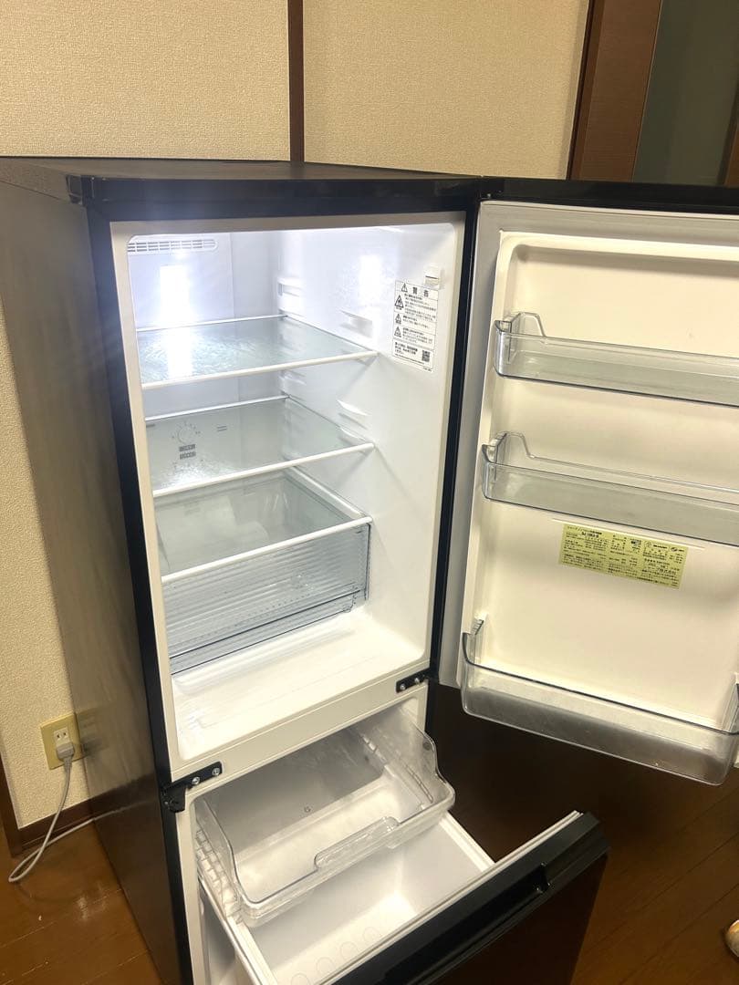 SHARP ブラック冷蔵庫179L