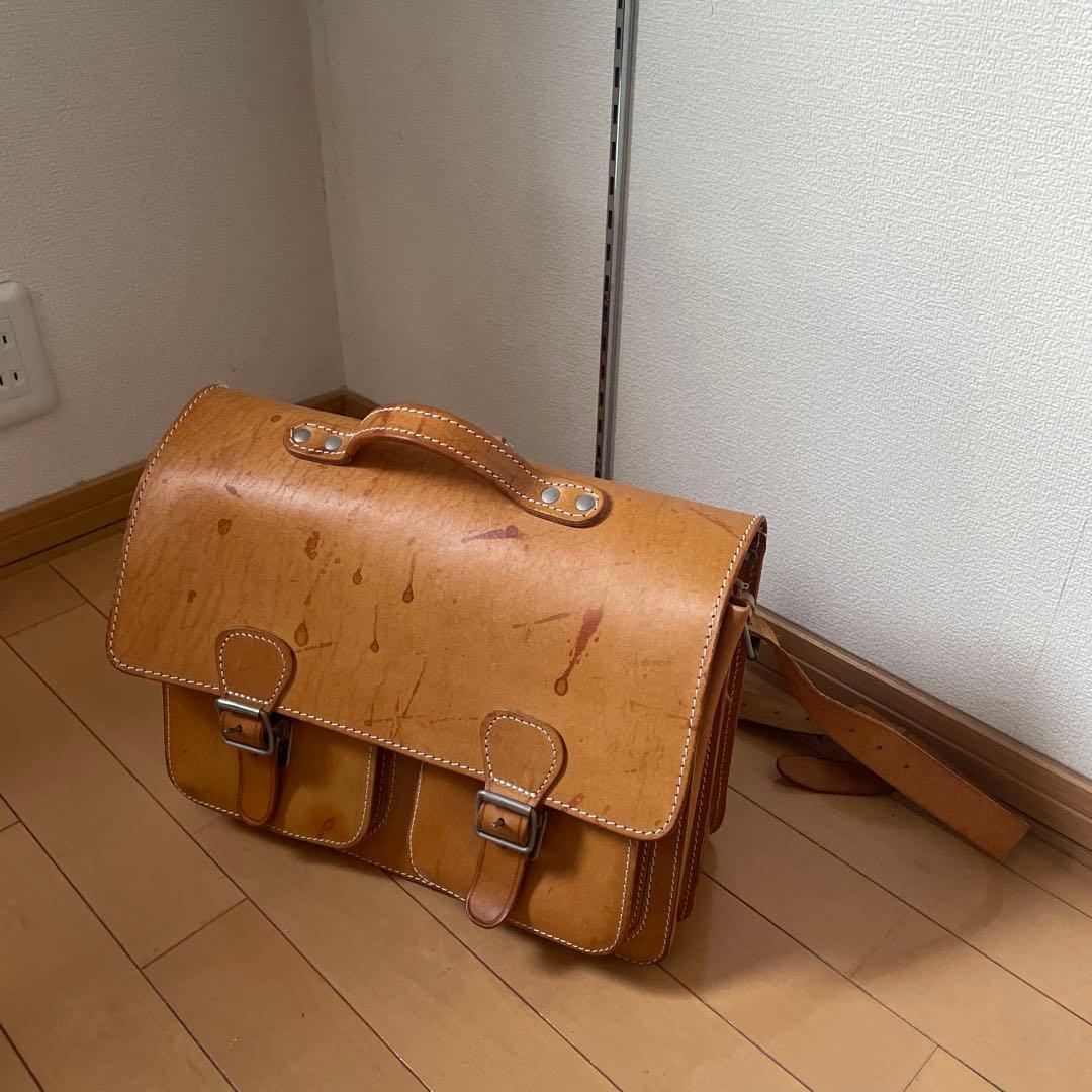 Ruiter Tassenルイタータッセン フラップ式 ヌメ革 牛革 3WAY