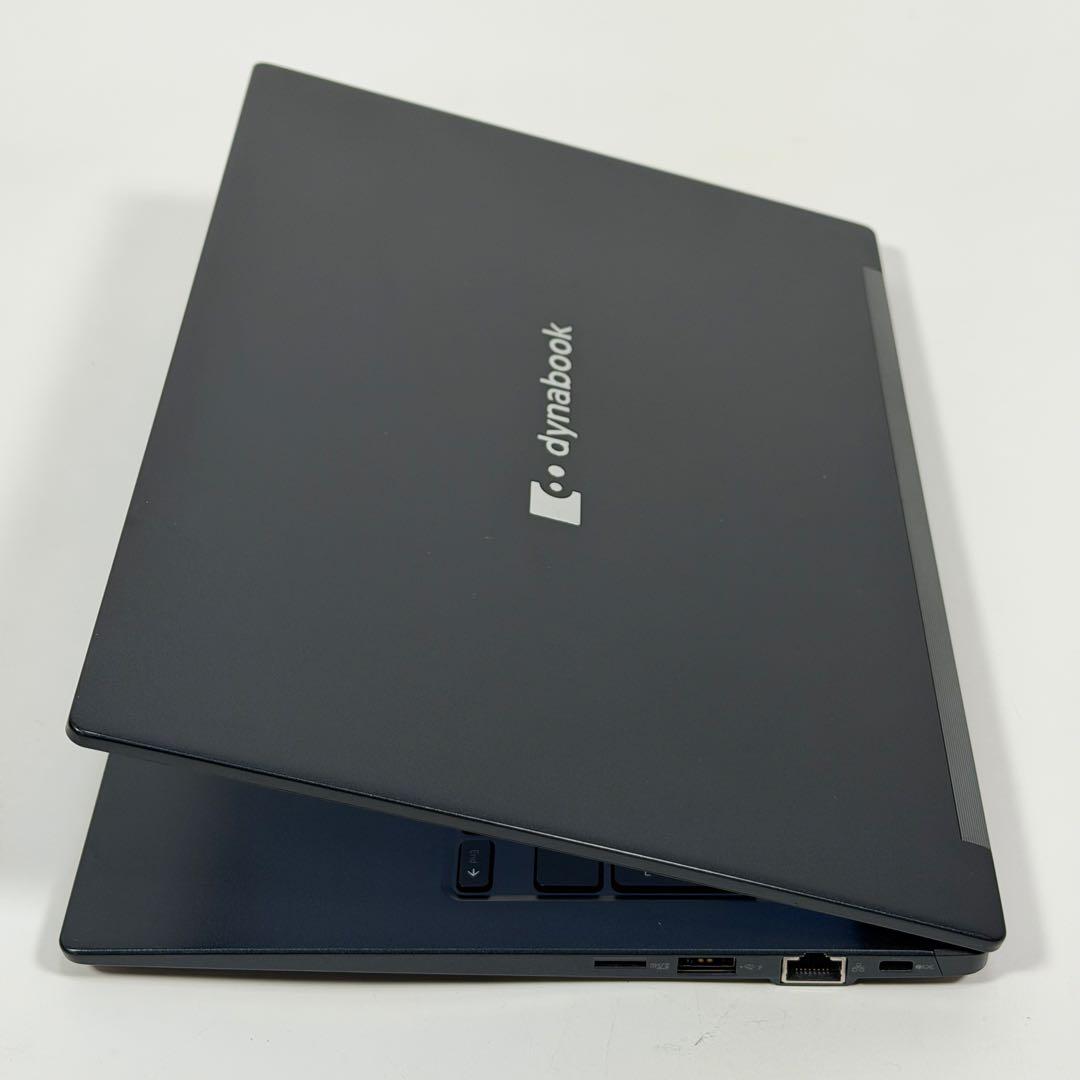 93. G83/HS/i5-11世代SSD512G 16G/Office2024