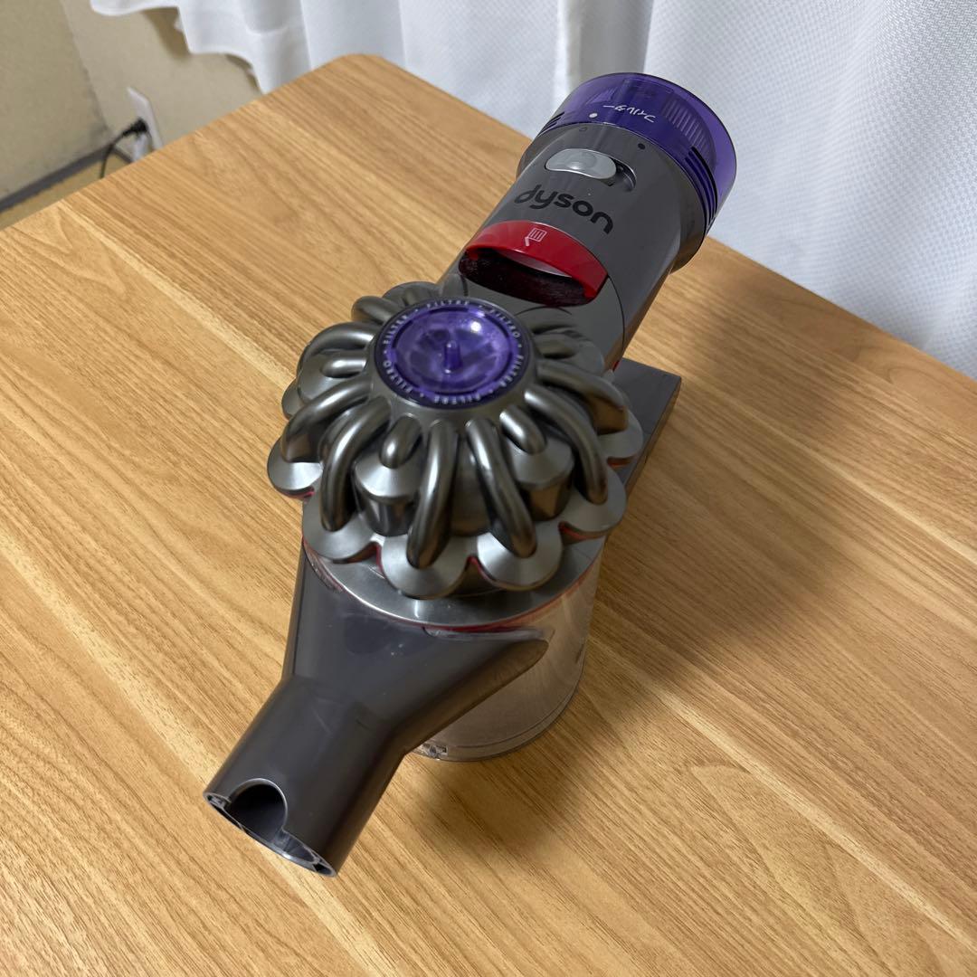 す*ね様 [美品] Dyson V8 Slim Fluffy+ 掃除機