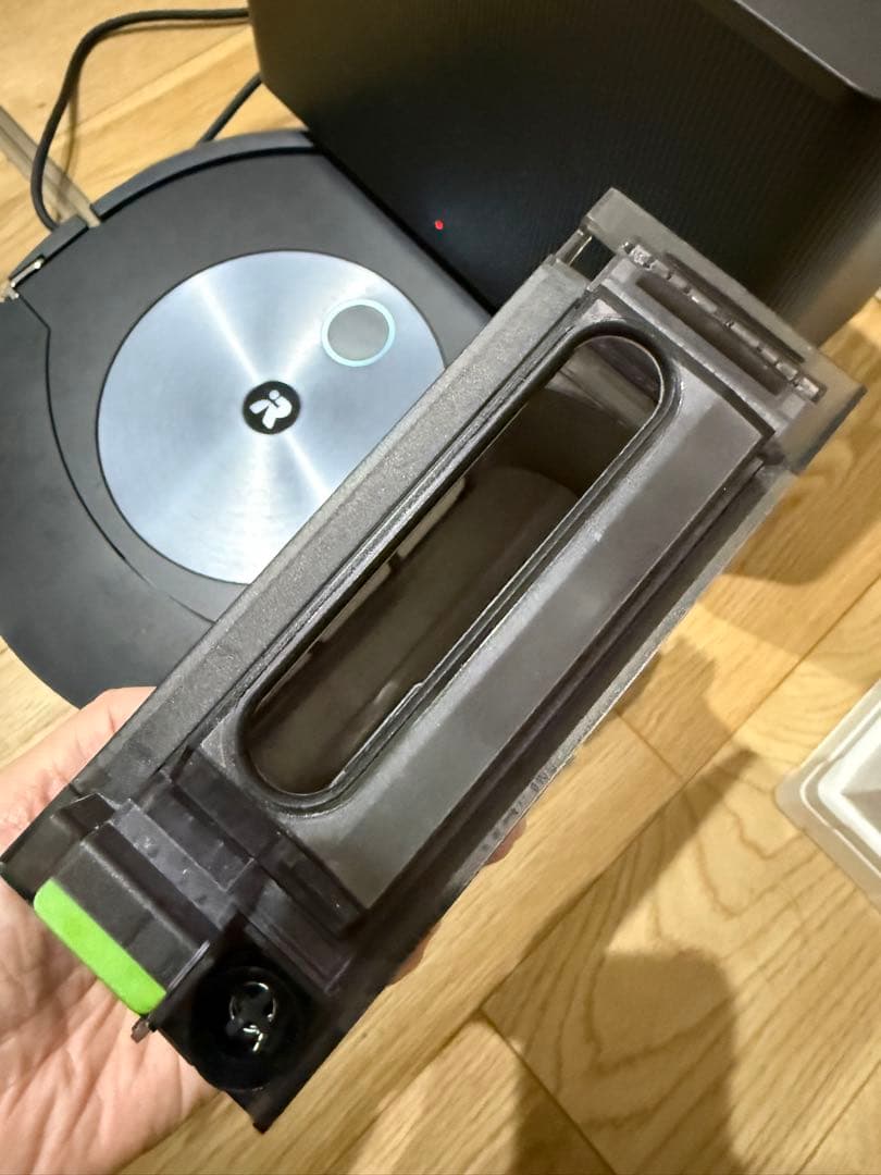 ナッツさん専用【40時間使用】ルンバコンボ j7+ ロボット掃除機 本体 黒/銀