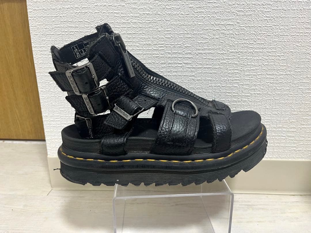 【最終値下げ】 Dr.Martens Olson オルソン サンダル UK3