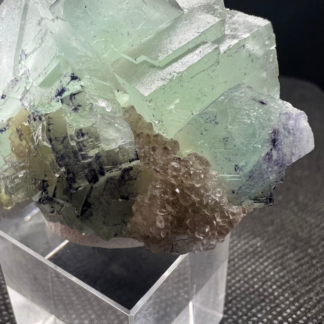 北京産　「瓶覗色（かめのぞきいろ）」フローライト