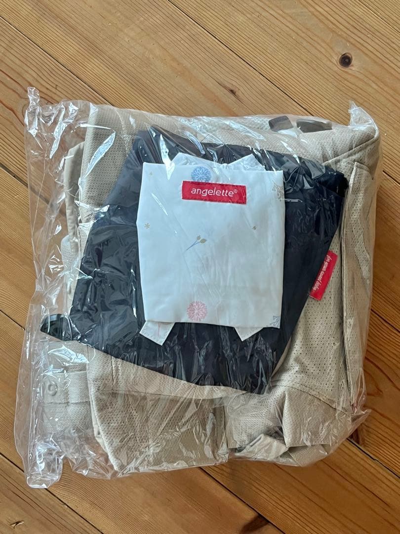 ベビーキャリア オン ベージュ 抱っこ紐 angelette 未使用