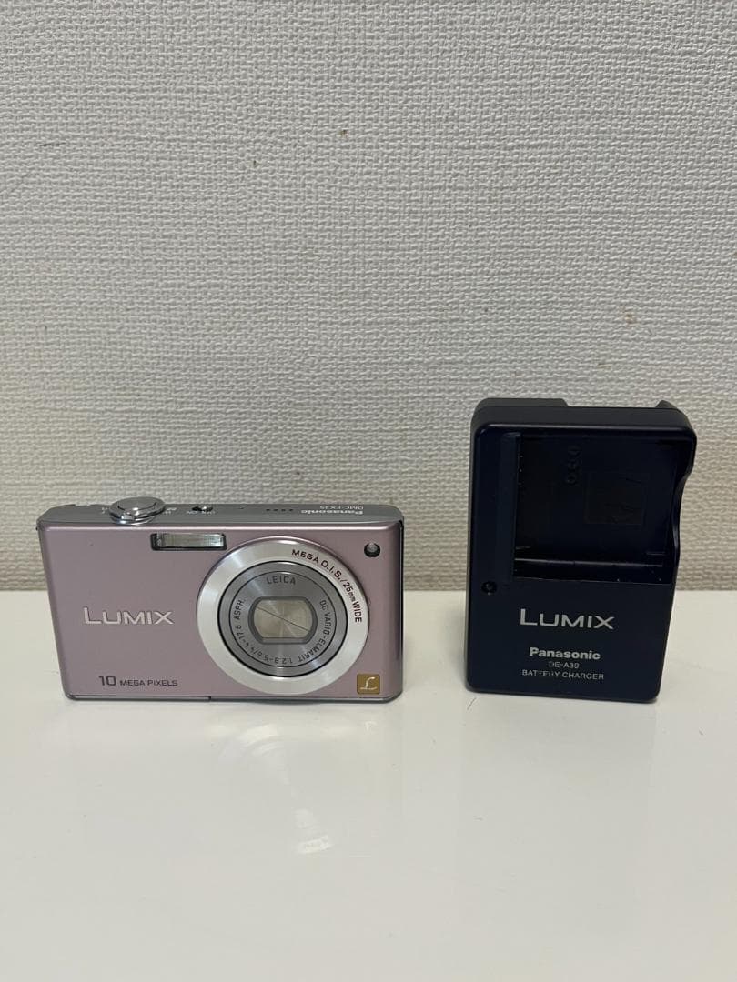 パナソニック LUMIX コンパクトデジタルカメラ DMC-FX35
